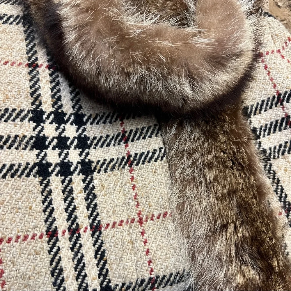 Burberry Beige Plaid Wool Coat with Brown Fur Trim - Picture 14 of 15